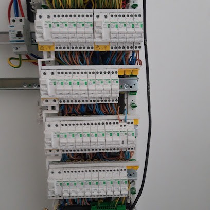 Christian DECREME éléctricité/enseigne, Electricien au Lesme