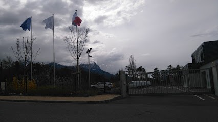 Scara et Cie, Electricien à Embrun