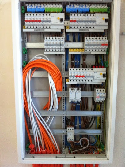 Jr électricité générale, Electricien à Serrouville
