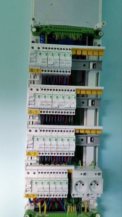 2M-ELEC, Electricien à Carbonne