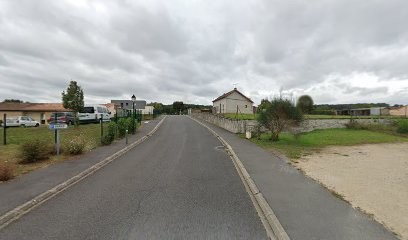 Lesens Actea, Electricien à Civaux