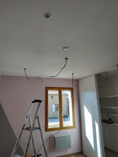 Stel Elec, Electricien à Larnas