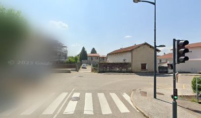 Nemos Laurent, Electricien à Chuzelles