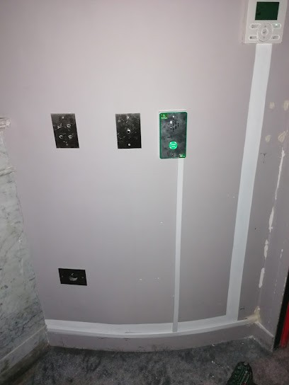 OSIRIS EYES, Electricien à La Grande-Paroisse