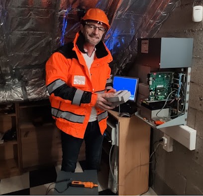 PRO-TECHS-SOLUTIONS, Electricien à Véretz