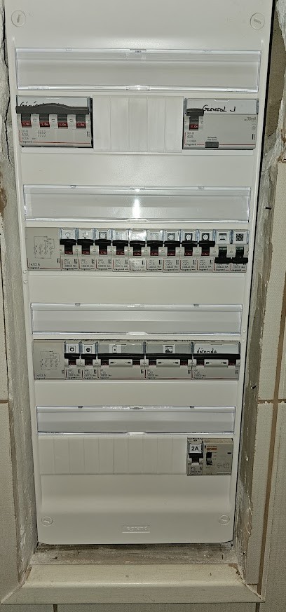 DAVELEC81, Electricien à Graulhet