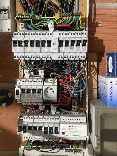 ÉLECTRICIEN PARIS CR BATIMENT PRO, Electricien à Paris 19