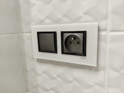 Jerohm, Electricien à La Regrippière
