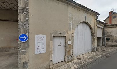 Fort Philippe, Electricien à Jarnac