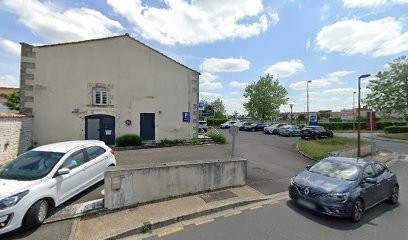 Rousseau Martin, Electricien à Châteaubernard