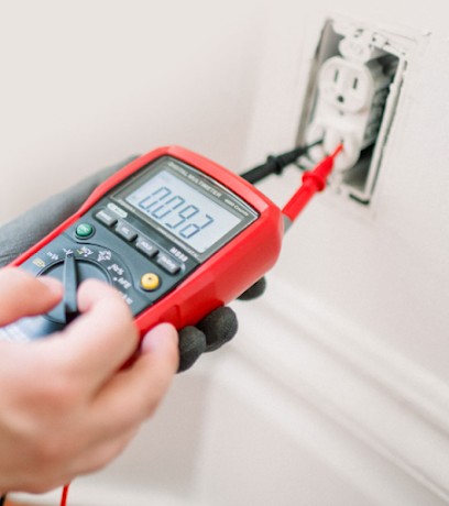 Ezilec, Electricien à Mirande