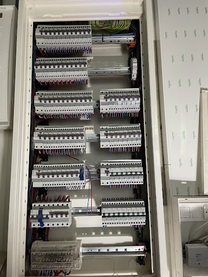 Ohm Line, Electricien à Roissy-en-Brie