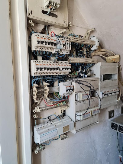 Antoine Rénov, Electricien à Thourotte