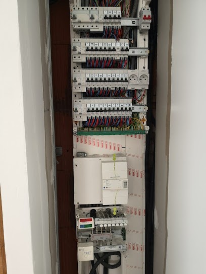 G.H Électricité, Electricien à Saint-Quentin-des-Prés