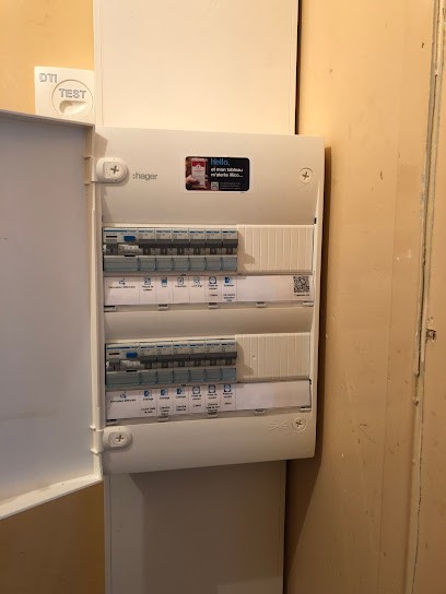 DG ELEC 44, installation, rénovation électrique et borne de recharge, Electricien à Saint-Père-en-Retz