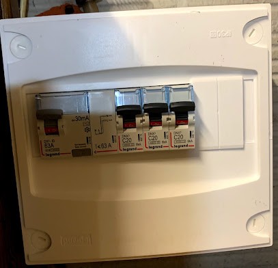 ASA S.A.S.U, Electricien à Champigny-sur-Marne