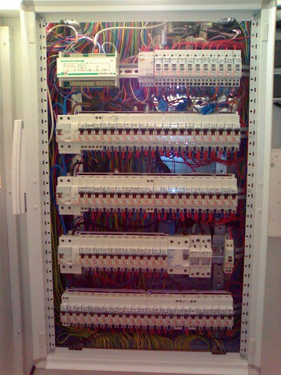 Coltel Laurent, Electricien à Sens
