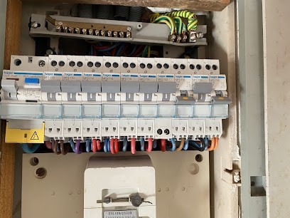 CT33 Services, Electricien à Saint-Médard-en-Jalles