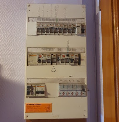 Ekelec, Electricien à Sens