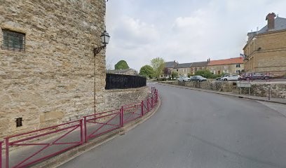 Sgte, Electricien à Tournes
