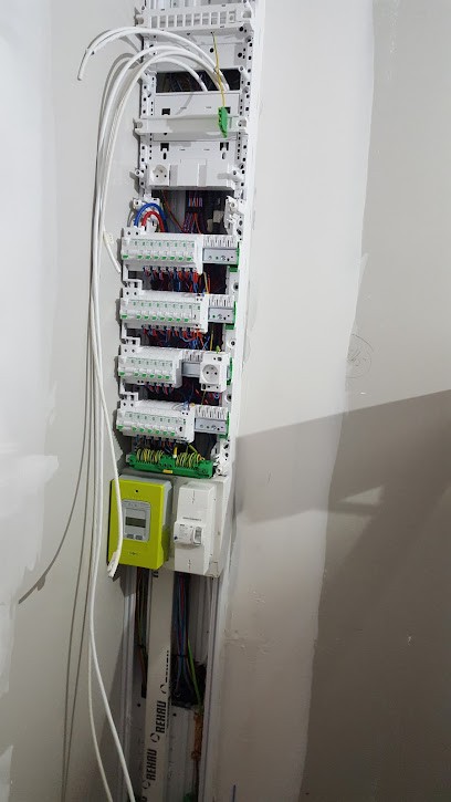 Nico Élec, Electricien à Bubry