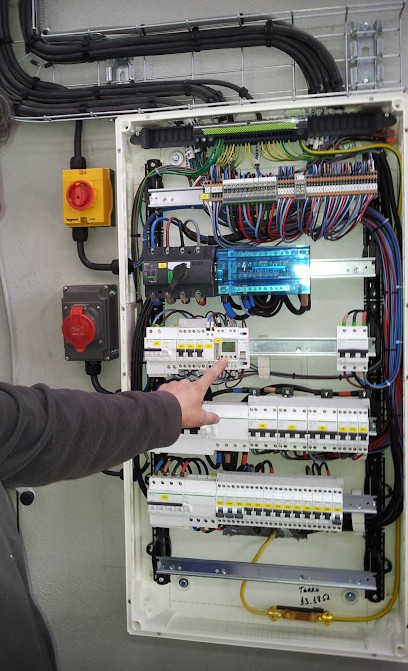 AA+ELEC, Electricien à Ustaritz