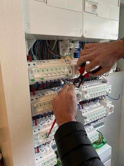 ElectricienAB, Electricien à Saint-Maximin