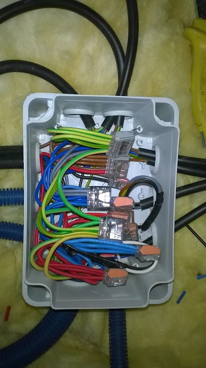 ROVER ELEC, Electricien à Vic-Fezensac