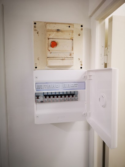 LM Élec, Electricien à La Ferté-Alais