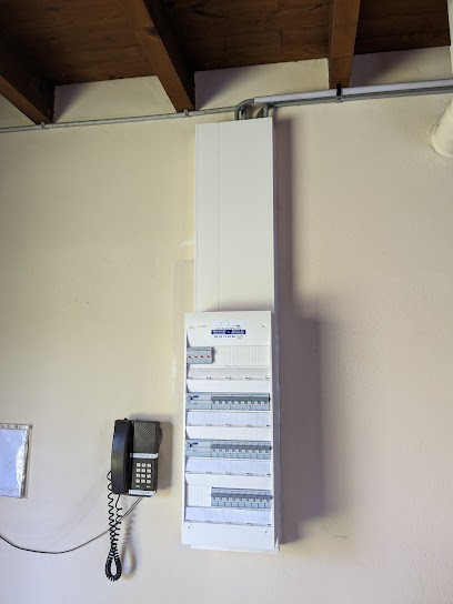 LM Électricité, Electricien à Guérard