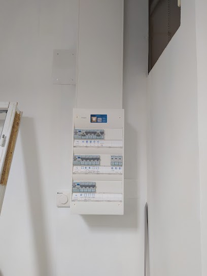 Electricité Générale Brochet Hervé, Electricien à Saint-Georges-du-Bois