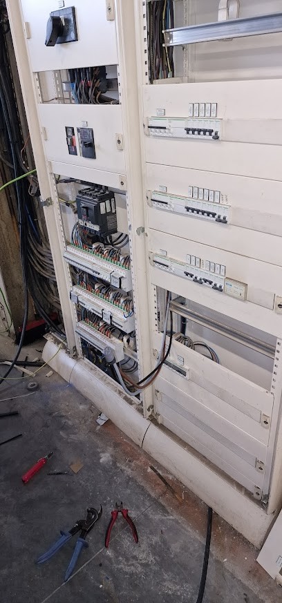 MS Elec, Electricien à Pessat-Villeneuve
