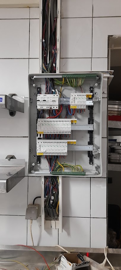 Clément Roux Entreprise, Electricien à Gallargues-le-Montueux