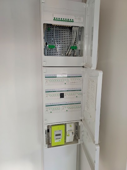 Ieg4d, Electricien à Chaudenay