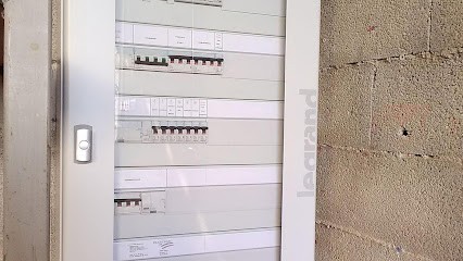 Francelec 84, Electricien à Caromb