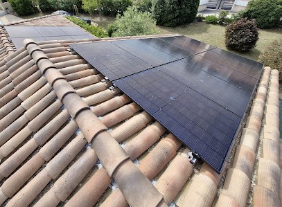 BS Solaire, Electricien à La Garde-Adhémar