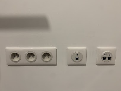 AC ELEC 01, Electricien à Cruzilles-lès-Mépillat