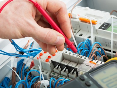 Damhelec, Electricien à Orry-la-Ville