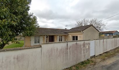 Lombard Michaël, Electricien à Neuville-de-Poitou