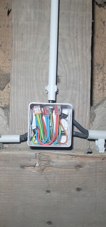 Paqu'Elec, Electricien à Rozet-Saint-Albin