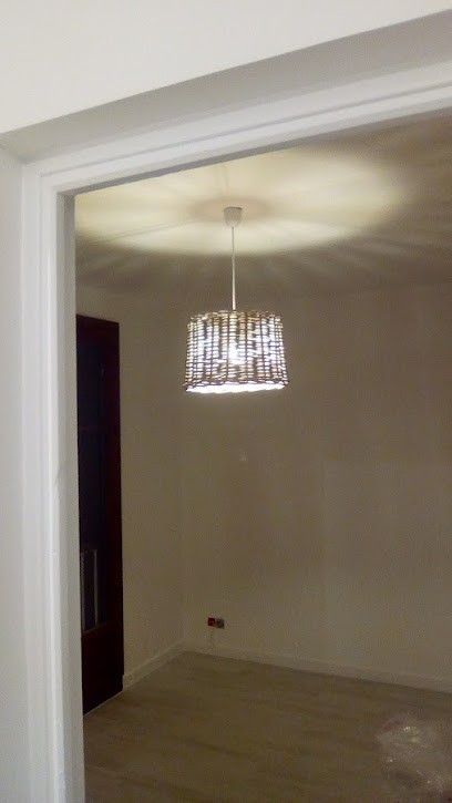 Ferrero Thierry, Electricien à La Brillanne