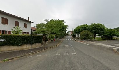 Uhalde Michel, Electricien à Sames