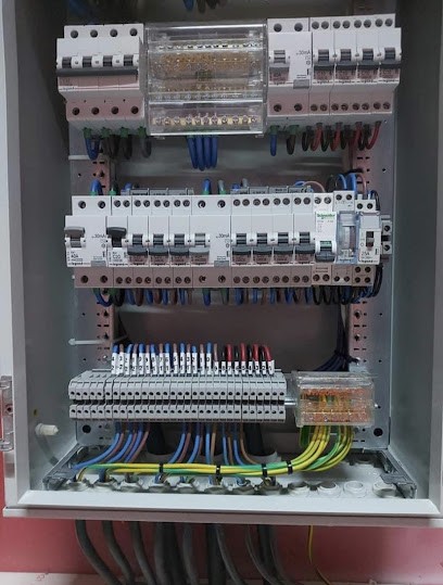 ELEC CLEAN ELECTRICIEN COURANT FORT COURANT FAIBLE VIRY CHATILLON, Electricien à Viry-Châtillon