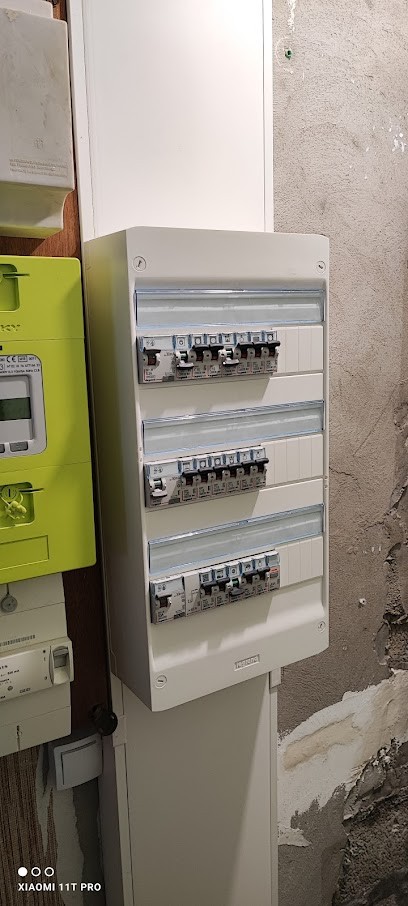 OPALE CED.ELEC, Electricien à Wimille