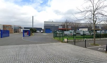 Novae, Electricien à Stains