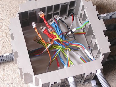 ELEC 2.0, Electricien à Saussignac