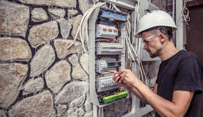 Volt Elec 23, Électricien à Anzême