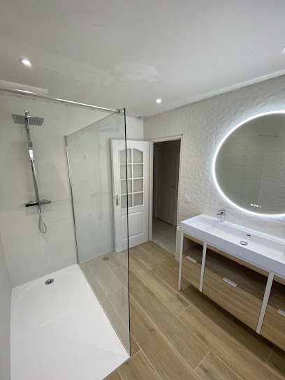 Mcw Mackow Maxime, Electricien au Luc
