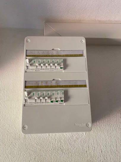 Couteille Électricité, Electricien à Léguillac-de-l'Auche