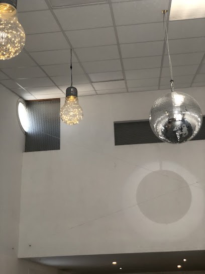 Moussu C Sarl, Electricien à Lambesc